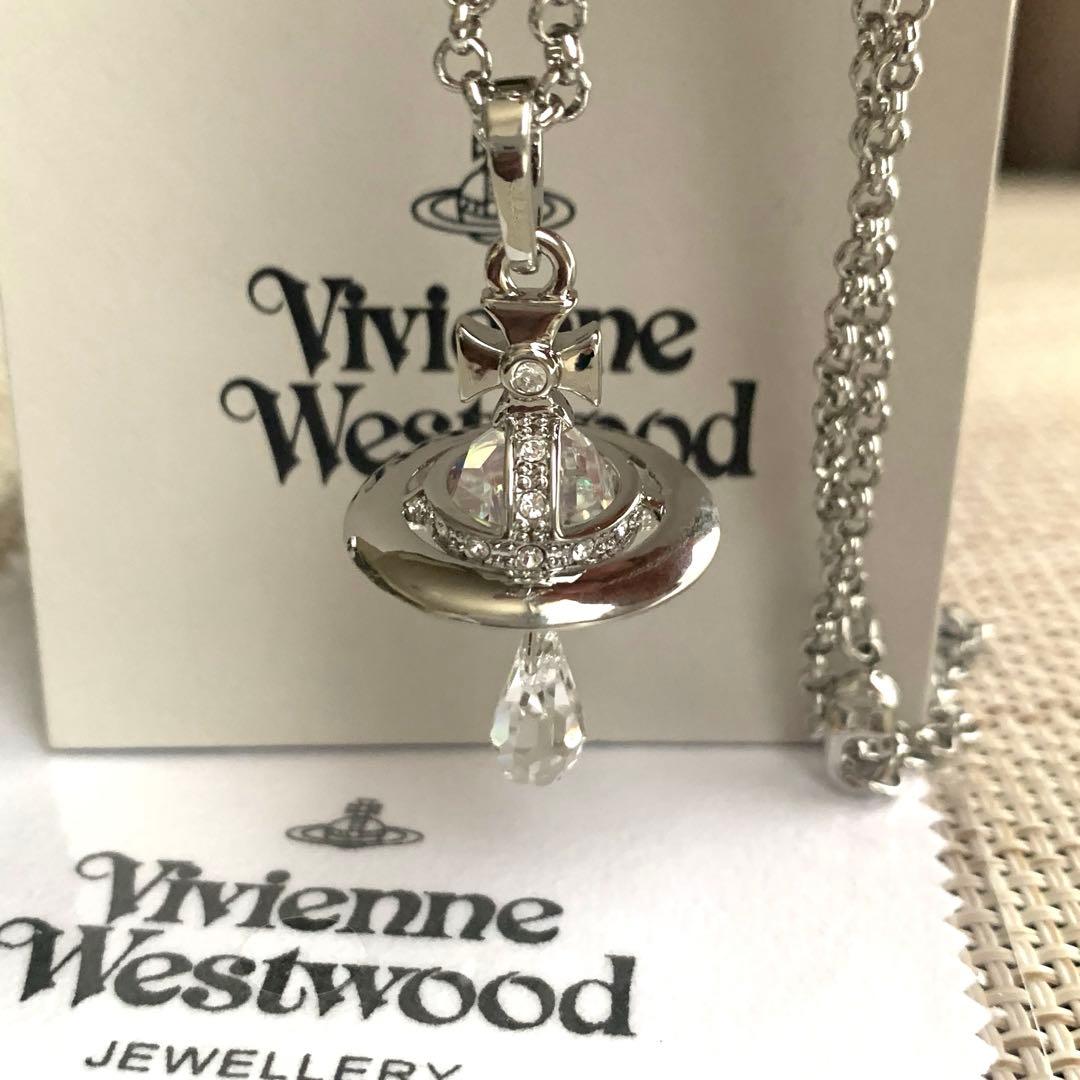 Vivienne Westwoodクリスタル　 ゴールドネックレス