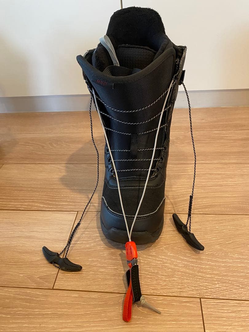 BURTON スノーボードブーツ 25㎝