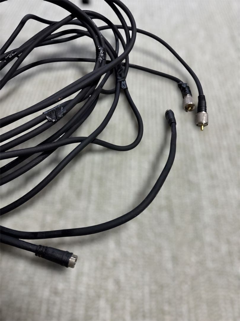 YAESU FT-857Dトランシーバー/Comet CB-980小型スピーカー