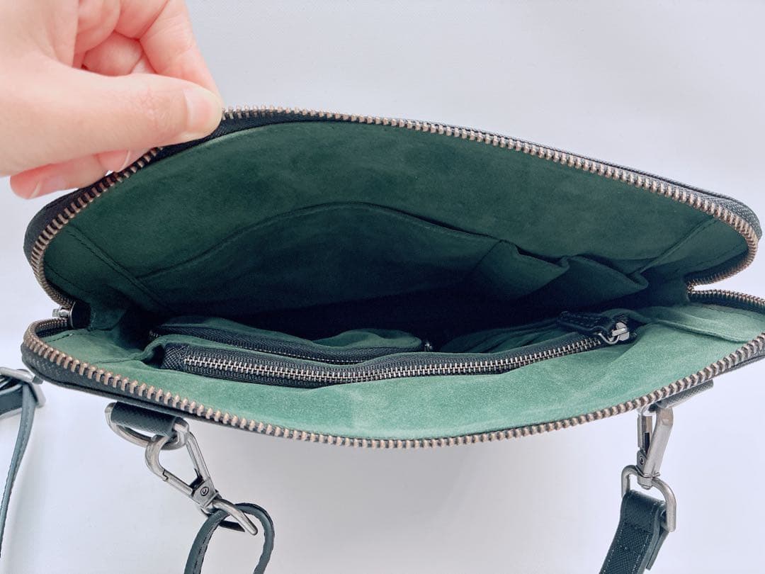 Evoon みがるサコッシュレザー