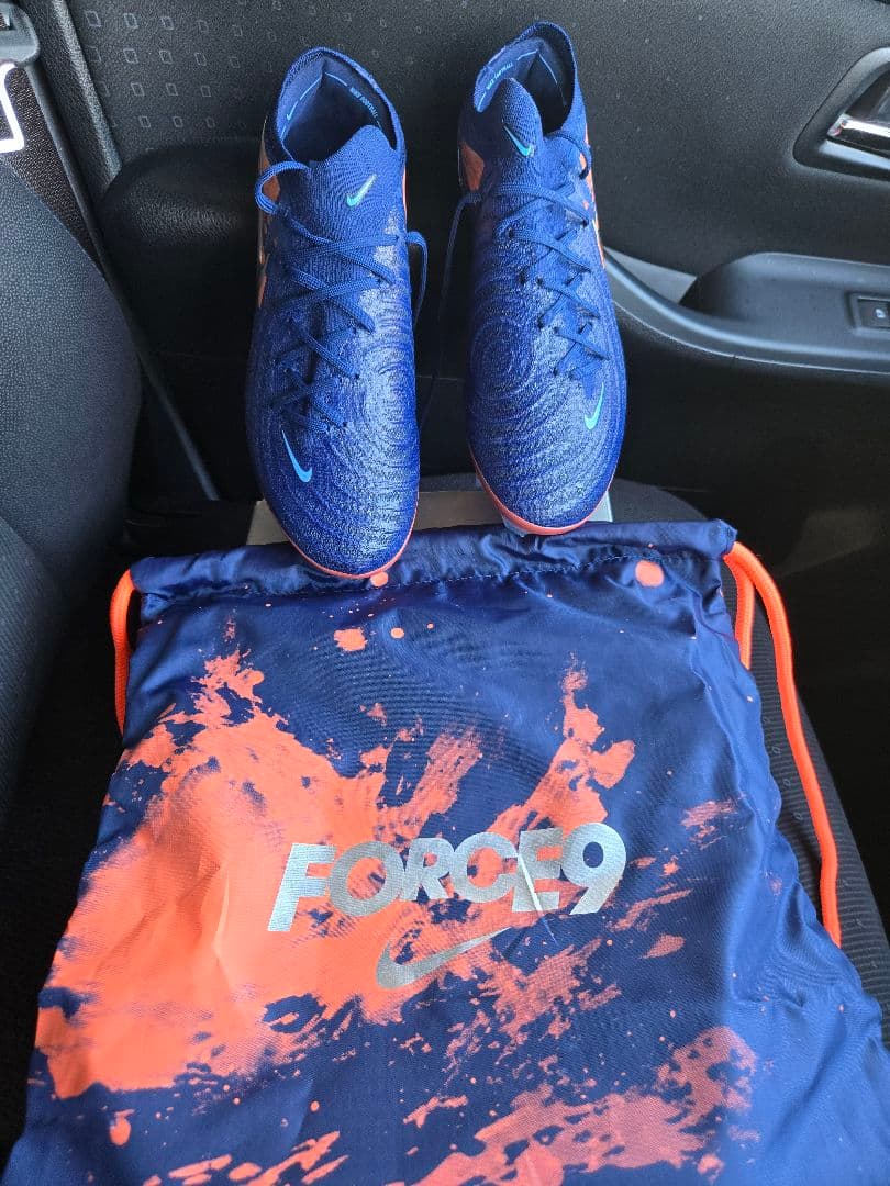 ナイキファントムGX2エリート HF6361-400