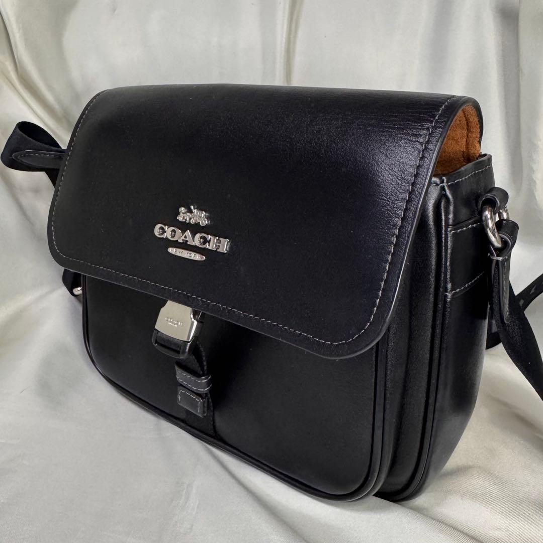 COACH コーチ ペースメッセンジャー ショルダーバック　ユニセックス　本革