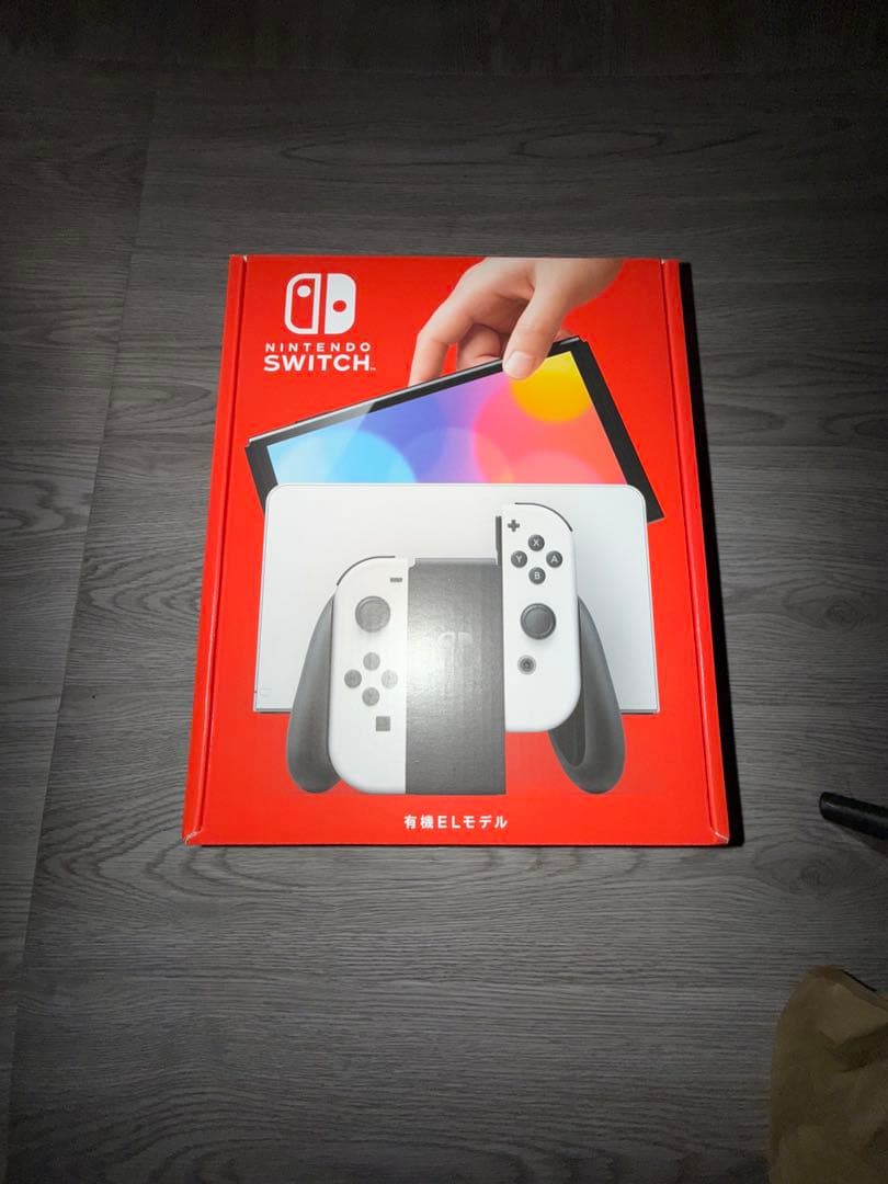 Nintendo Switch 有機ELモデル ホワイト 未開封新品　一年保障付