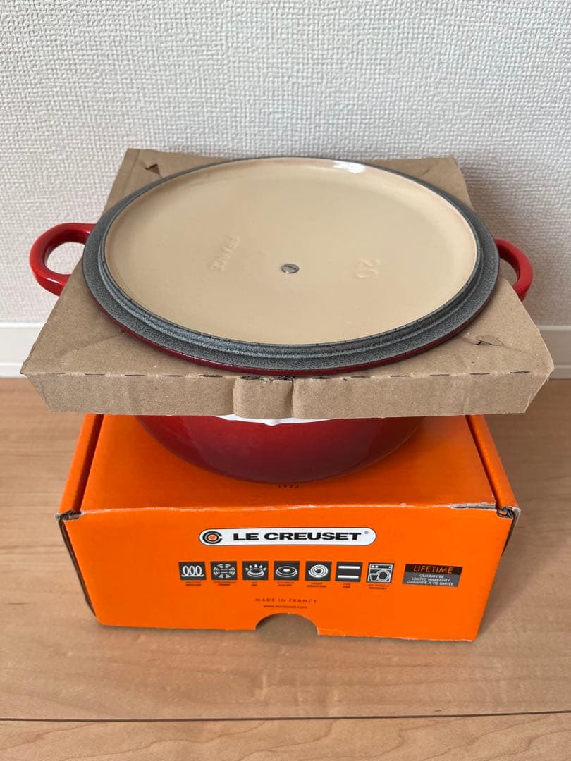LE CREUSET ココットロンド20cm チェリーレッド