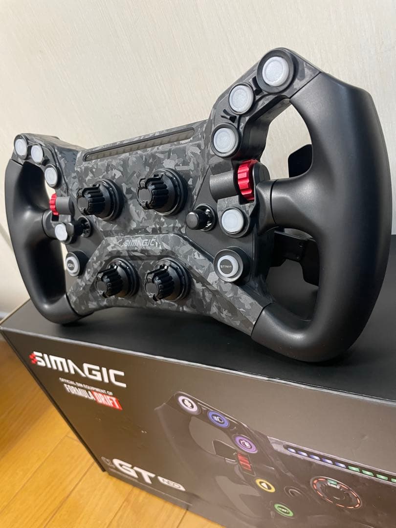 Simagic GT Neo フォーミュラー/GT ステアリング