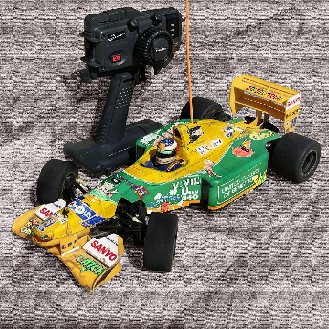 タミヤ F1 ベネトンB192 　ラジコン ＆プロポ 【故障・ジャンク品】