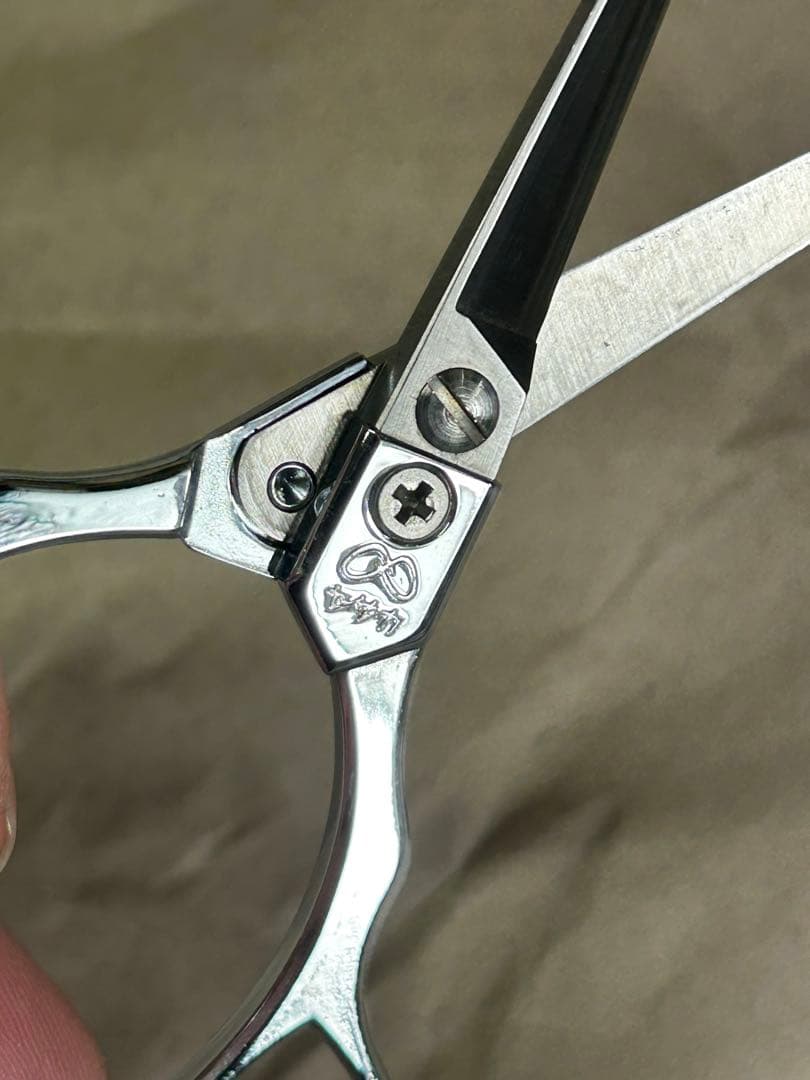 理美容ハサミ BOB スキ鋏TC5525と松幸作 SS はさみ シザー