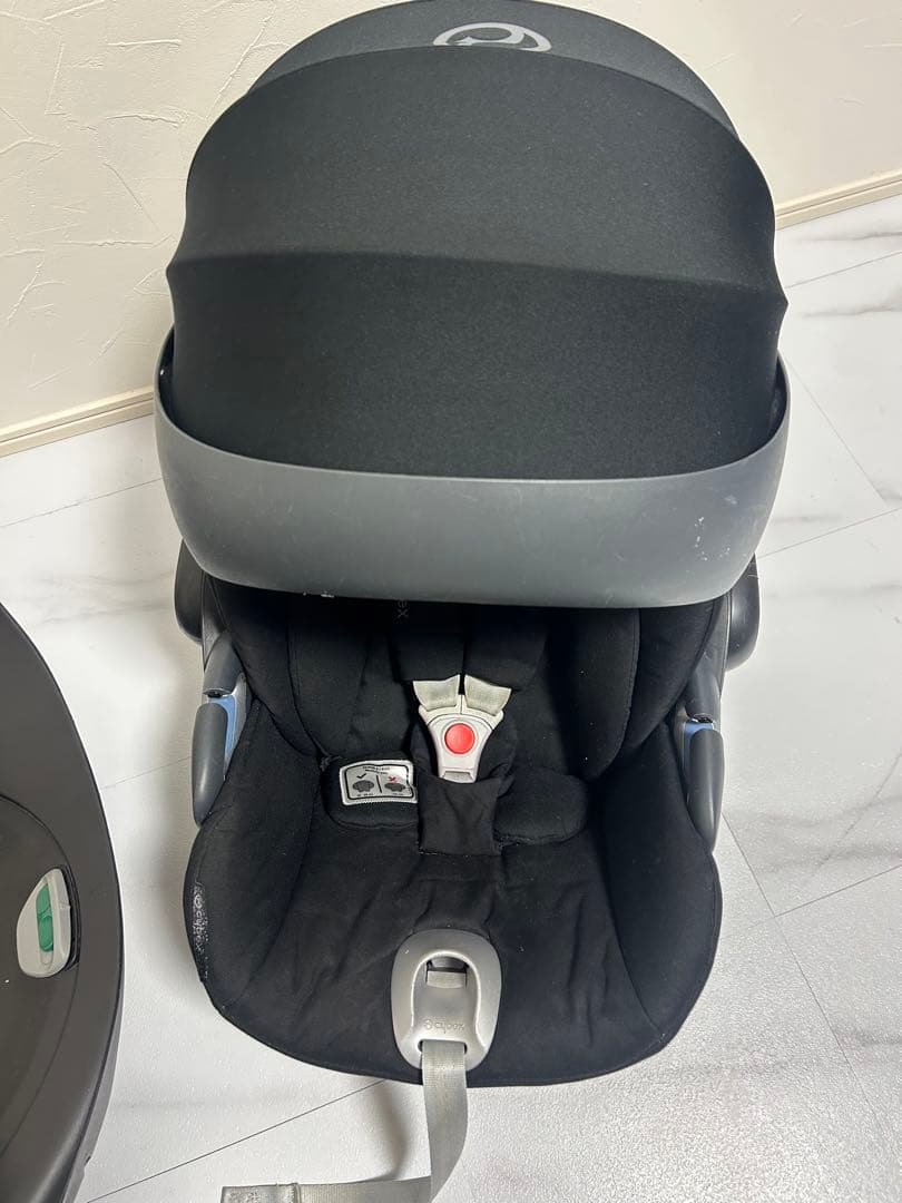 cybex Cloud Z i-Size ＆ BaseZ トラベルシステム