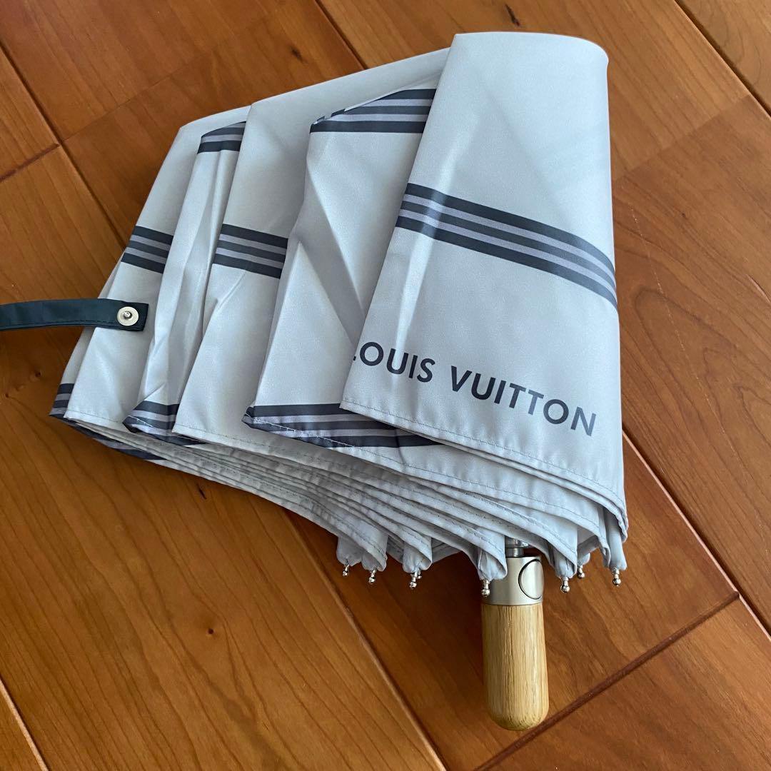 【未使用】FONDATION LOUIS VUITTON 折りたたみ傘 パリ限定