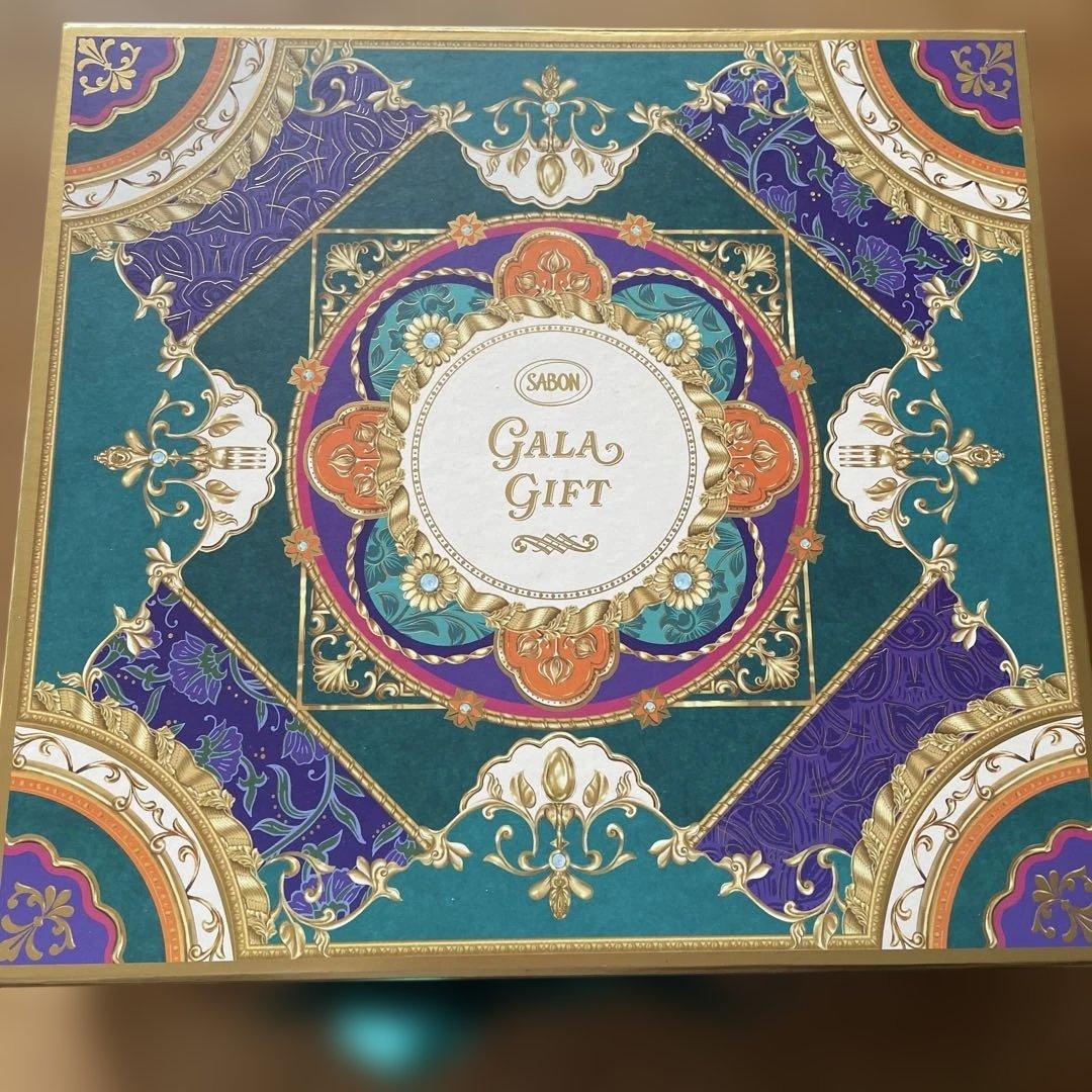 SABONホリデーコレクション『マジェスティック•ガラ　ギフトセット』