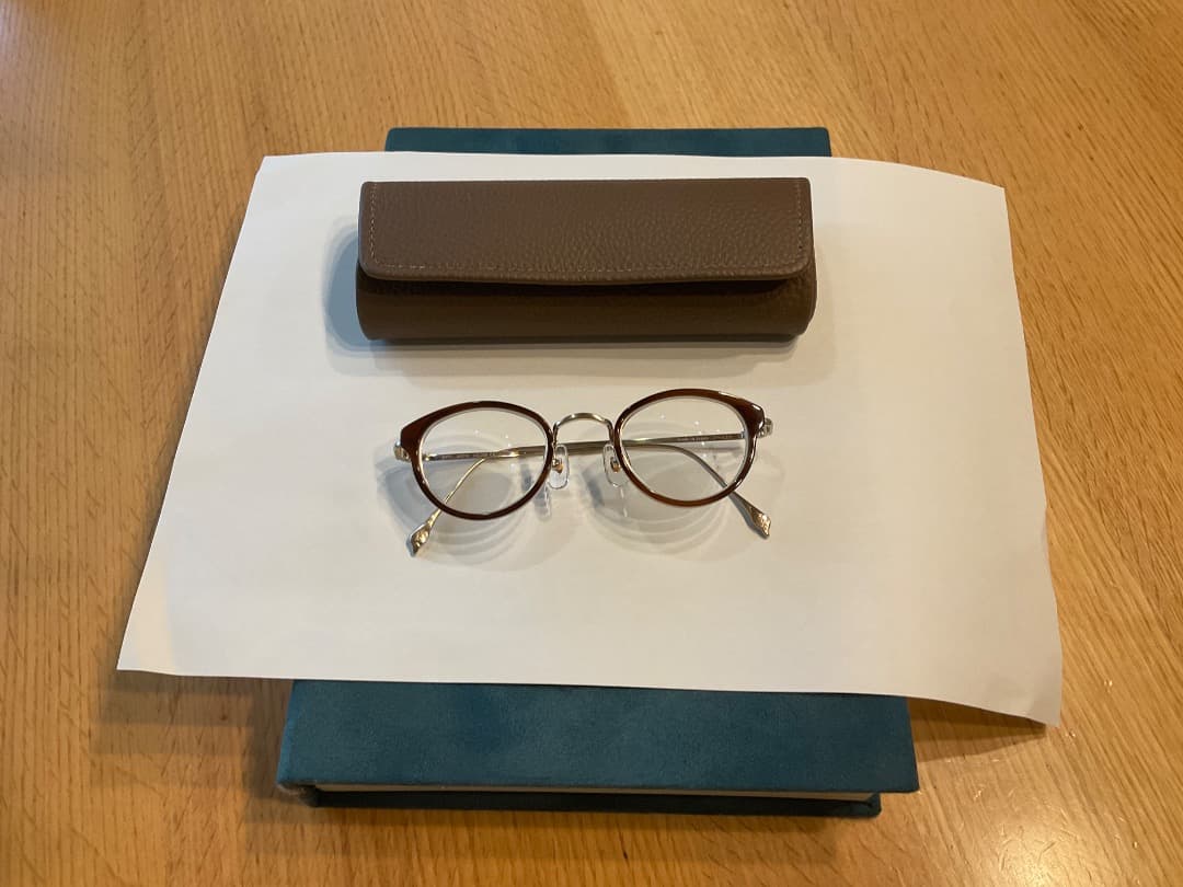 ブラウン　ラウンドメタルフレーム　メガネ