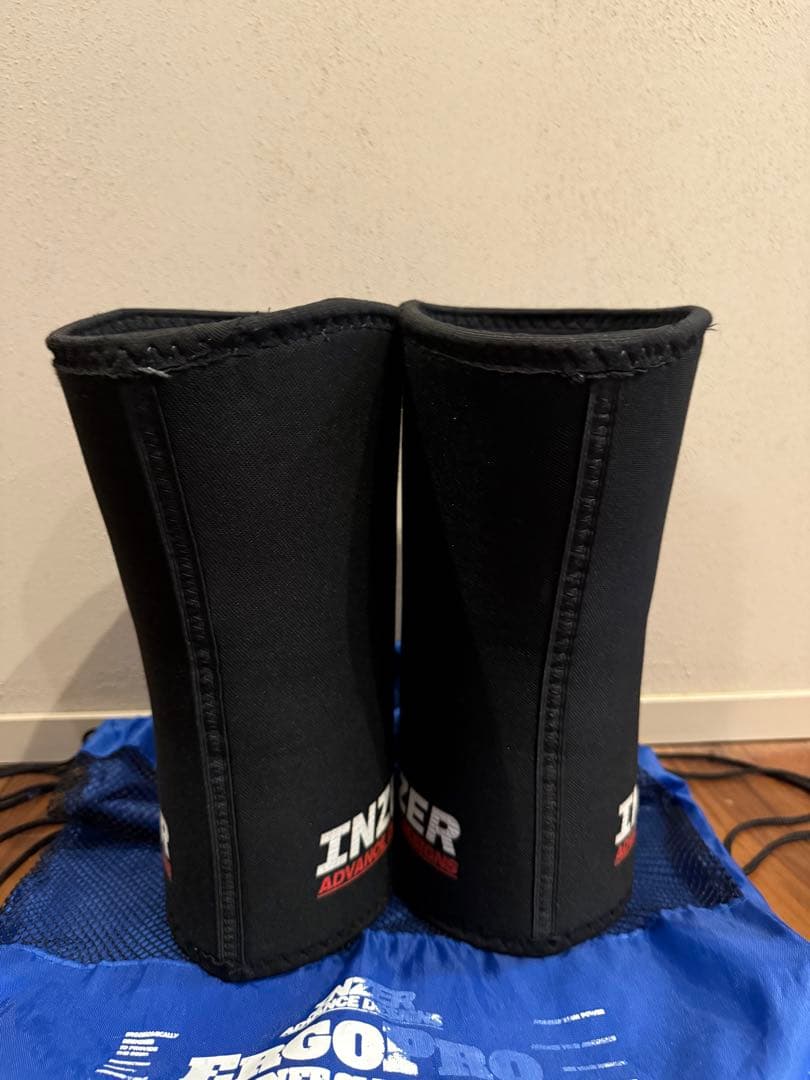 美品限定特価INZER エルゴプロ　ニースリーブ L