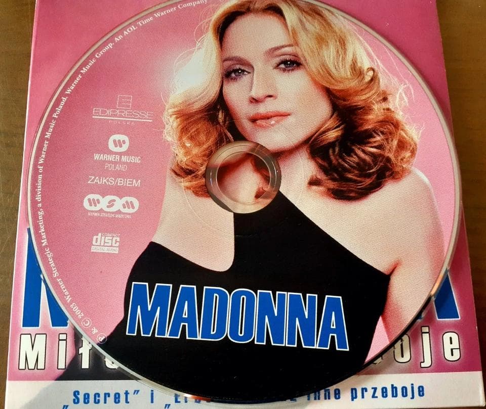 マドンナ　Miosne Przeboje　ポーランド盤 貴重 ミニベスト盤 CD