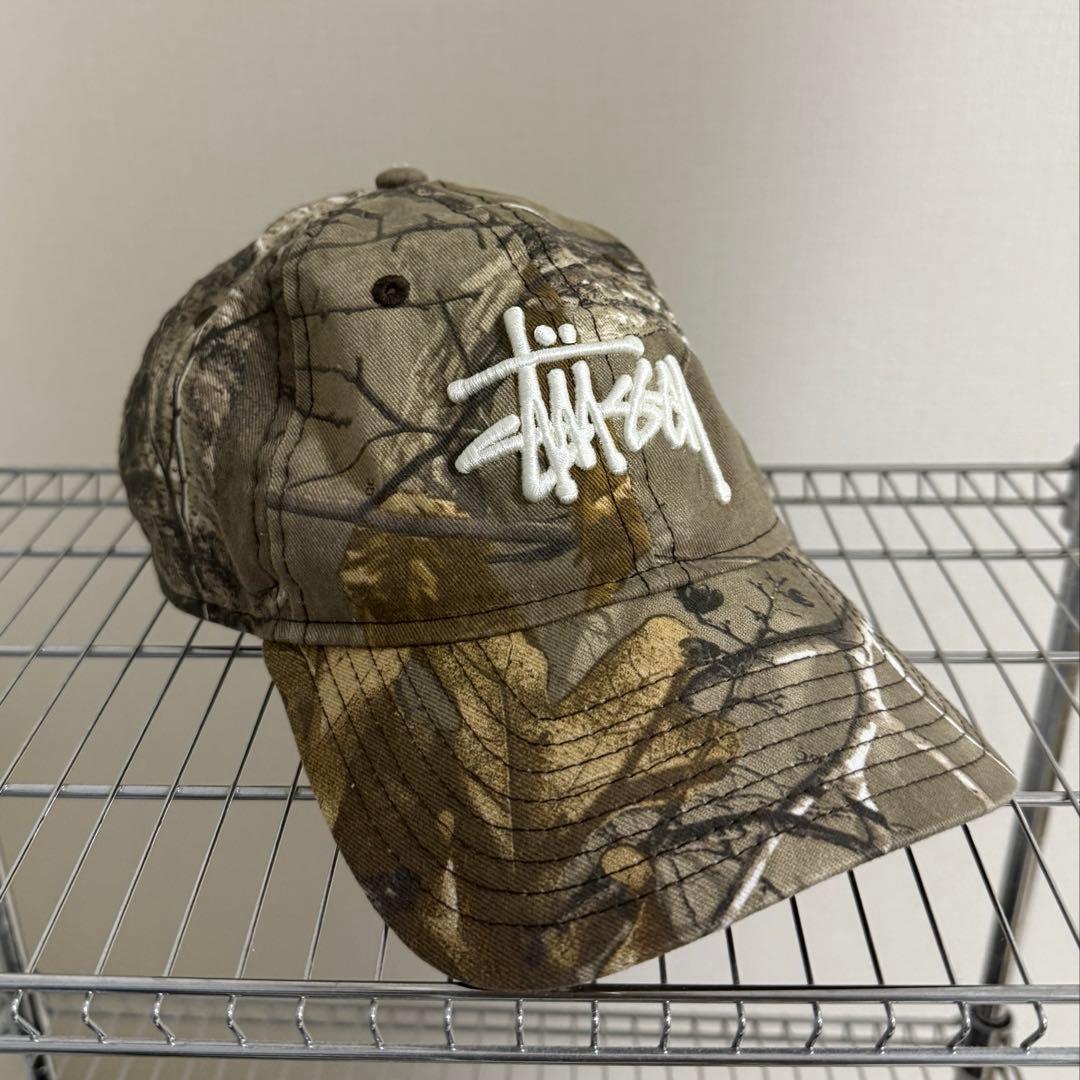 STUSSY × NEWER A9TWENTY BASIC キャップ