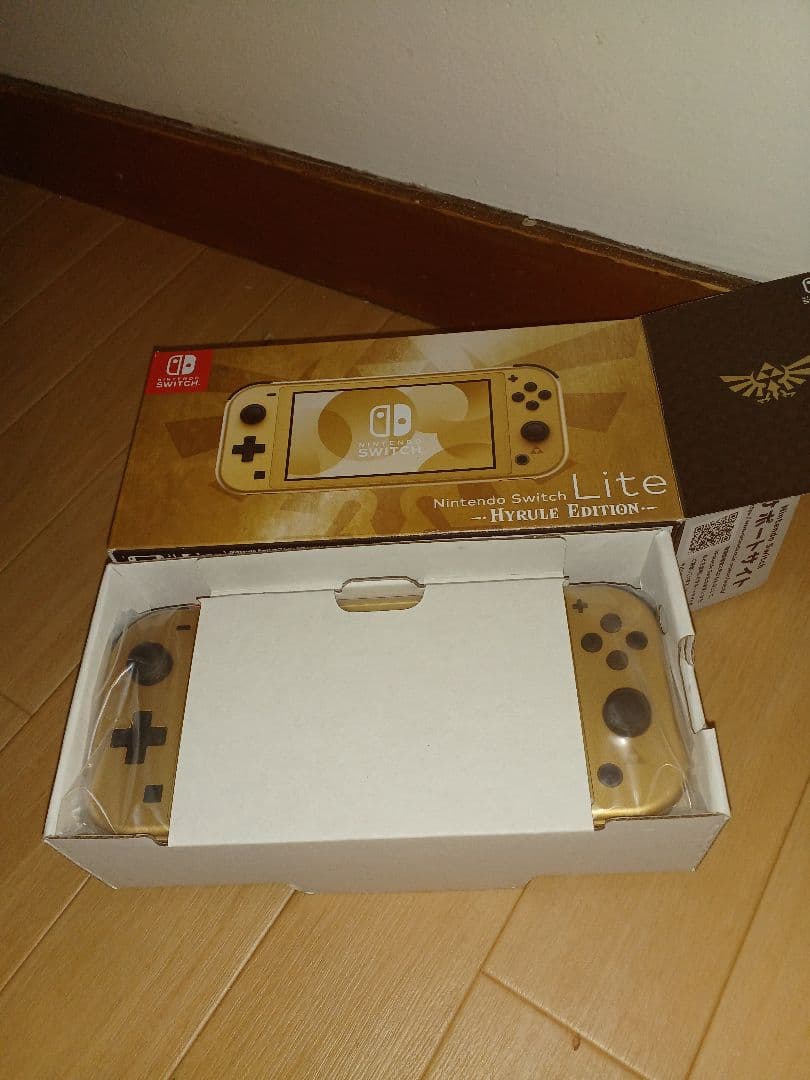 ア*ス様 【新品未使用】任天堂Switch Lite Hyrule Editio