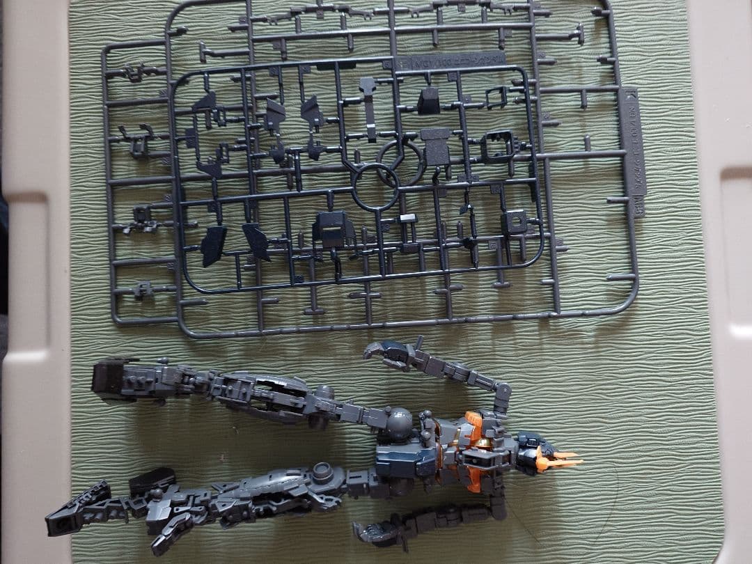 プレバン限定バンシィ・ノルン最終決戦仕様（中途仮組み品）