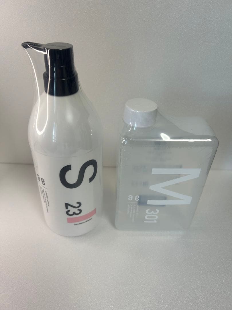 新品未使用☆アルマダ　シャンプー トリートメントセット☆ 専用ボトル2個付き