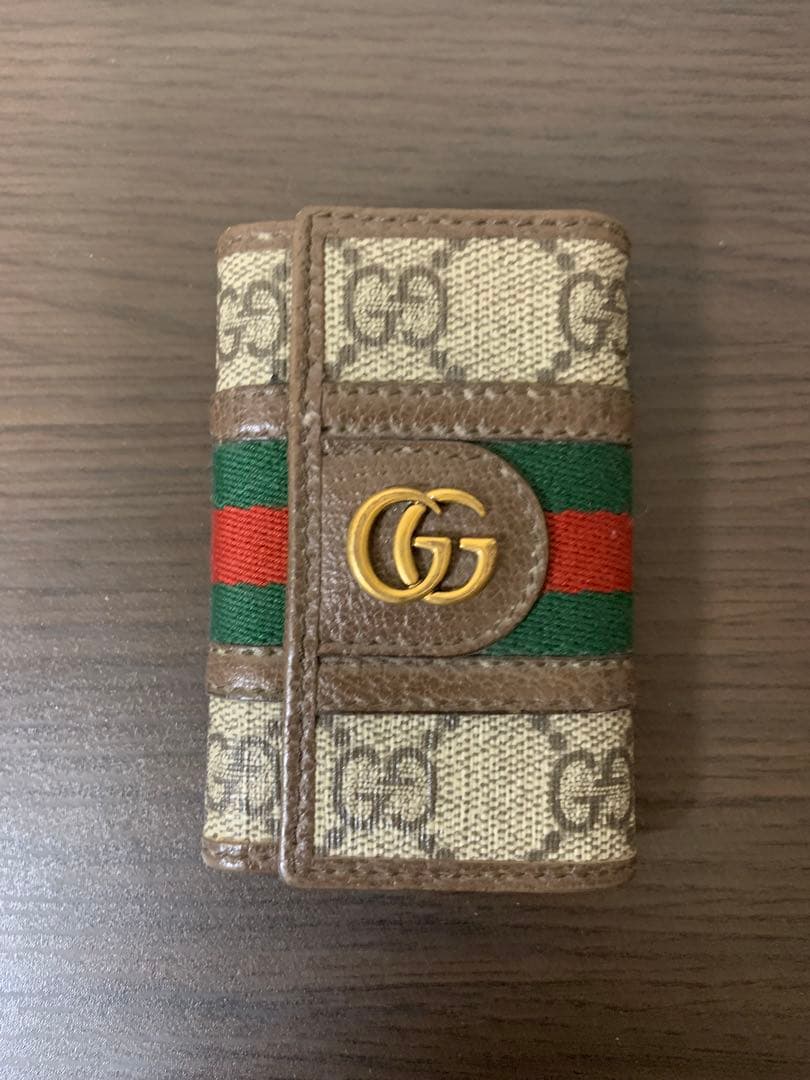 Gucci GGキャンバスキーケース