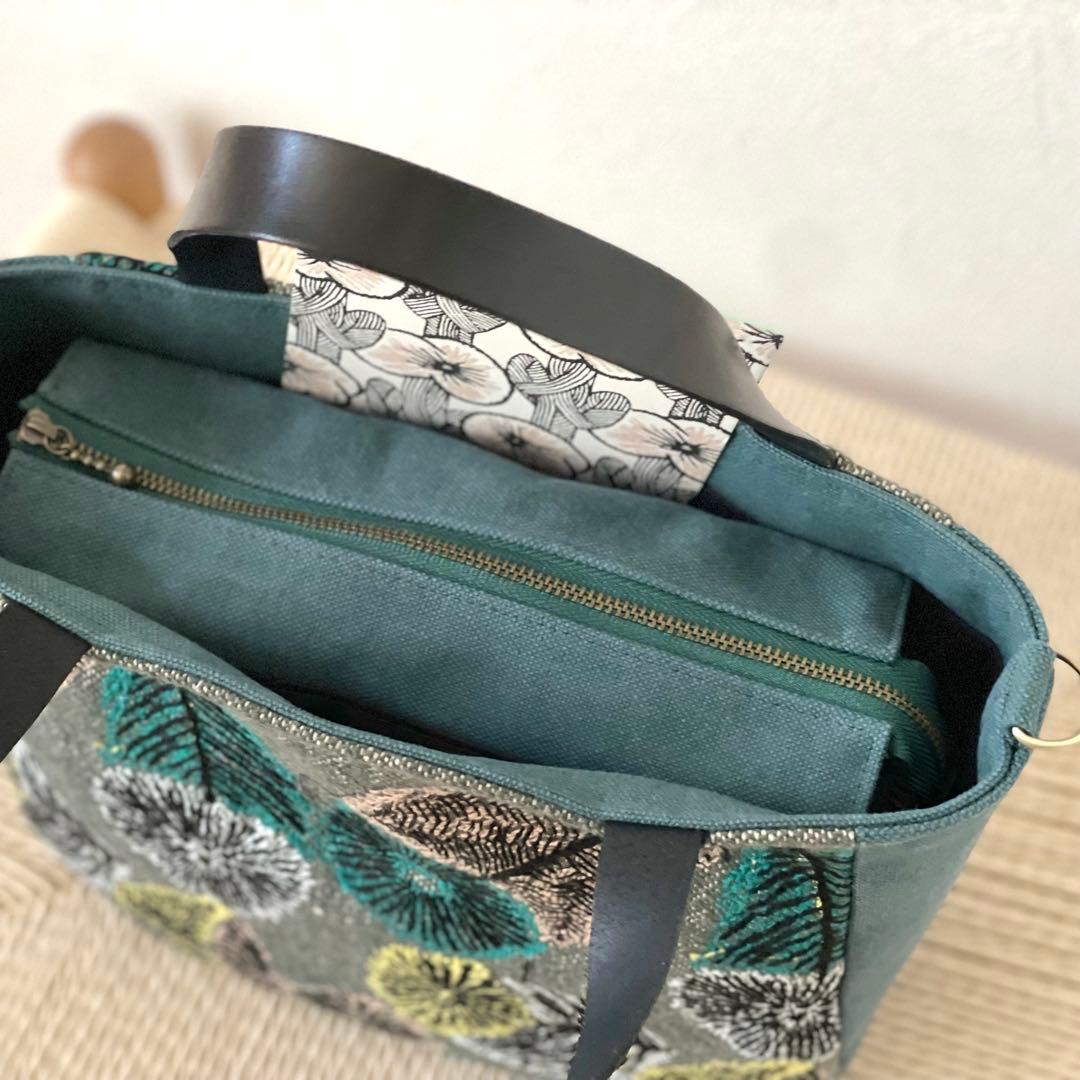 ⚮̈ミナペルホネン　hana no mi まるっこかくれんぼトート