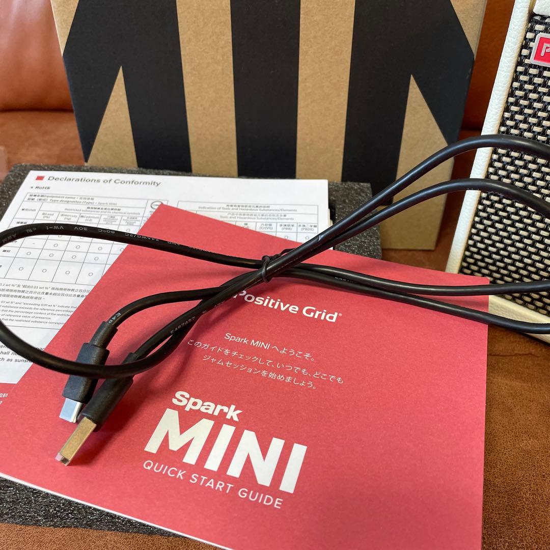 Positive Grid Spark MINI ギター用　アンプ　ホワイト