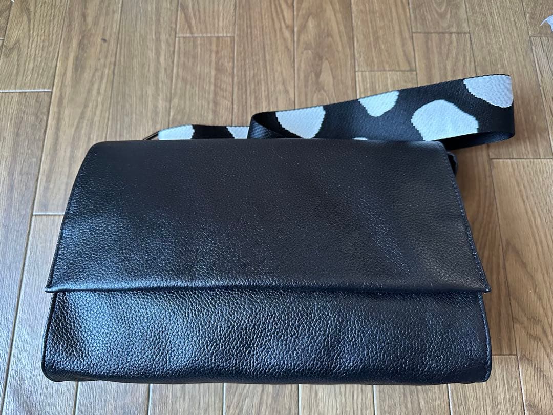 柄ワイドテープショルダーバッグ/ボディバッグ