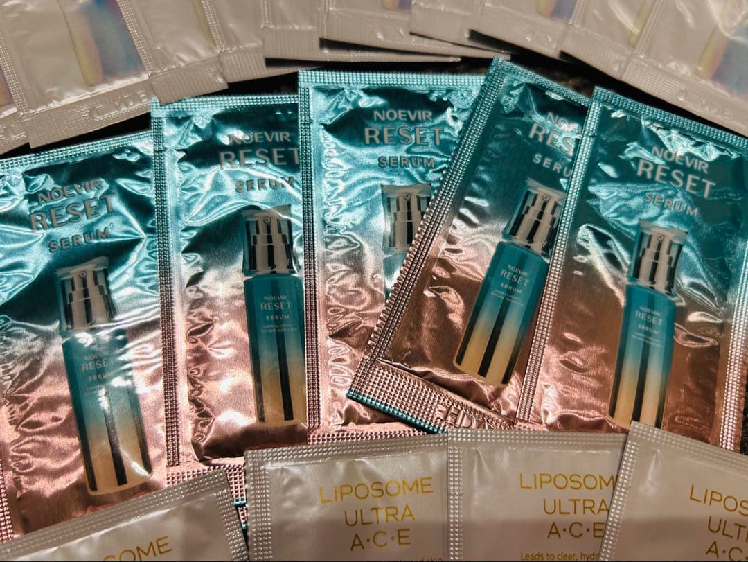 ノエビア　リセットセラム　45g 美容液　おまけ　フックラセラム　リポソーム