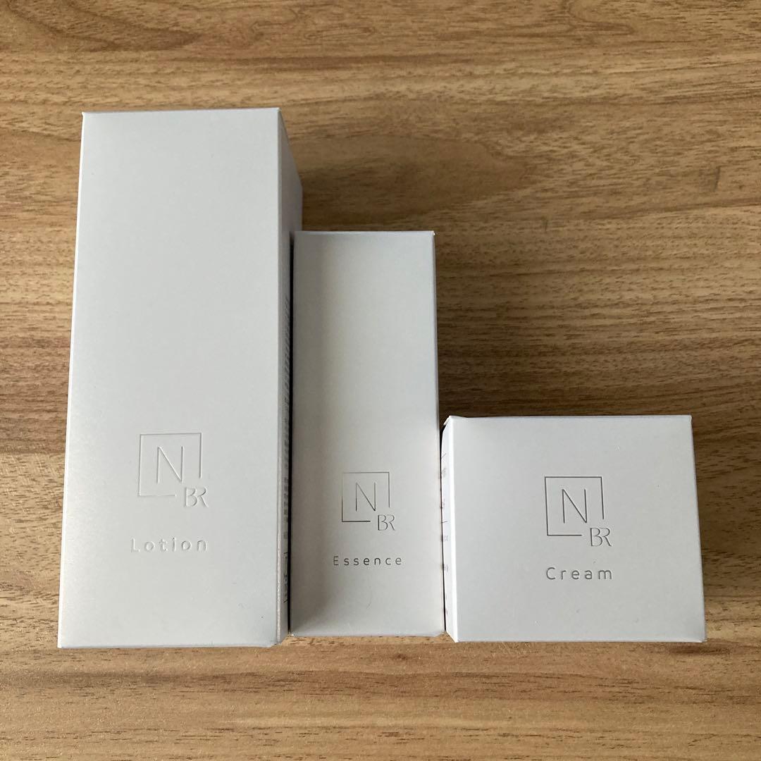 Nオーガニック ホワイトクリア化粧水　美白美容液、濃密クリームセット