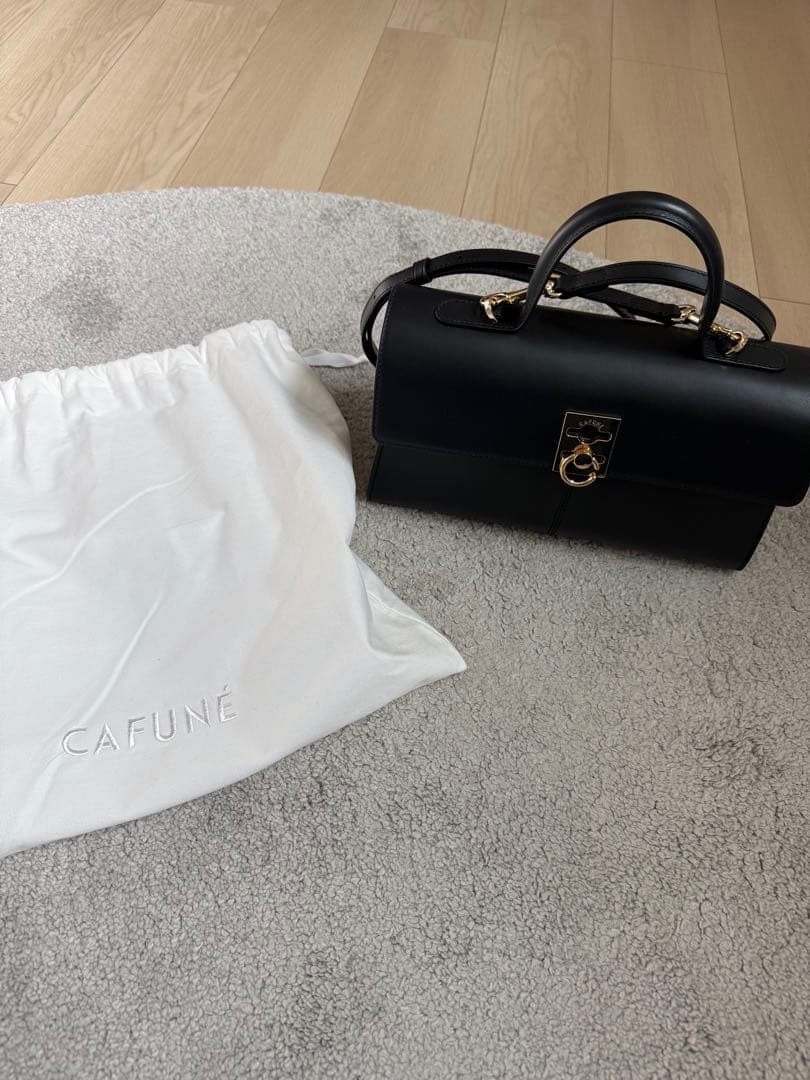 CAFUNÉ 黒 ハンドバッグ 専用収納袋付き