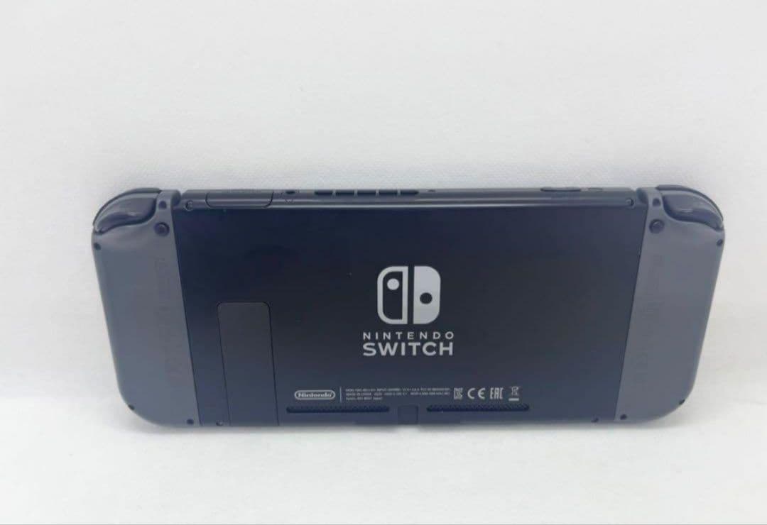 【美品】Nintendo Switch 本体 【新型モデル】