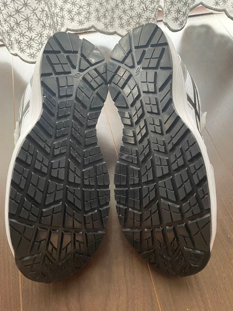 最終値下げasics 安全靴 ホワイト/グレー 26.5cm