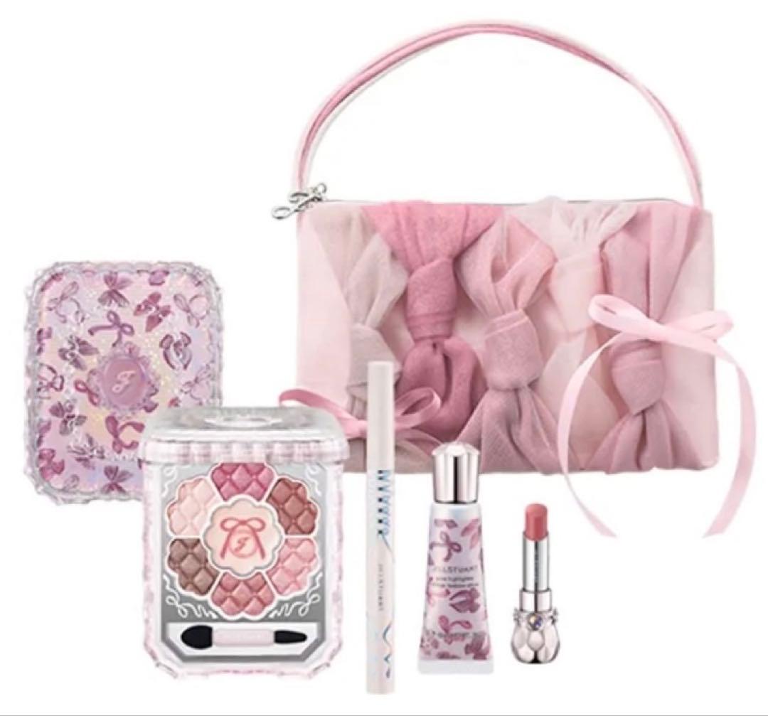 JILL STUART クリスマスコフレ　2025