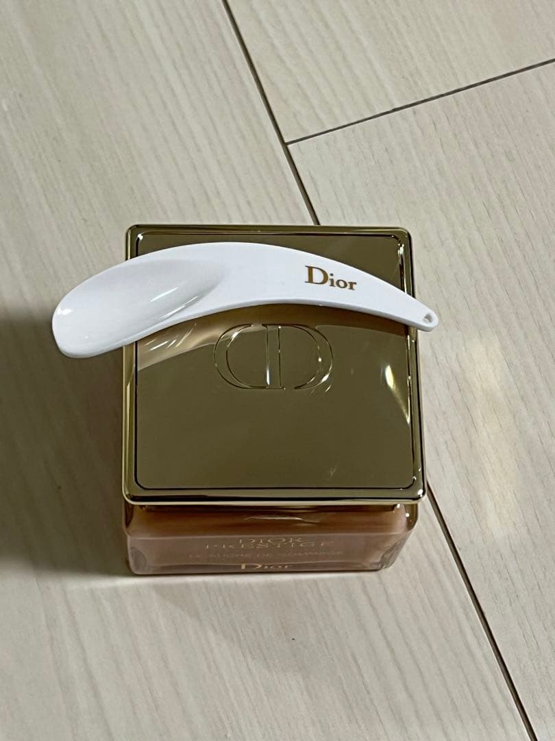 DIOR プレステージ ル ゴマージュ 150ml