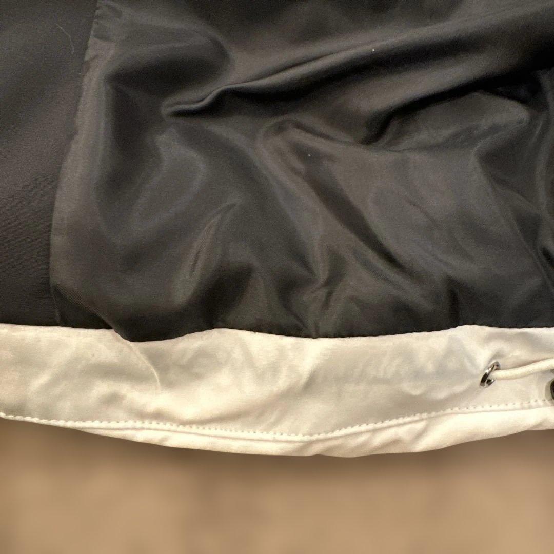 Kao Yori Nakami ダウンジャケット ホワイト/ブラック