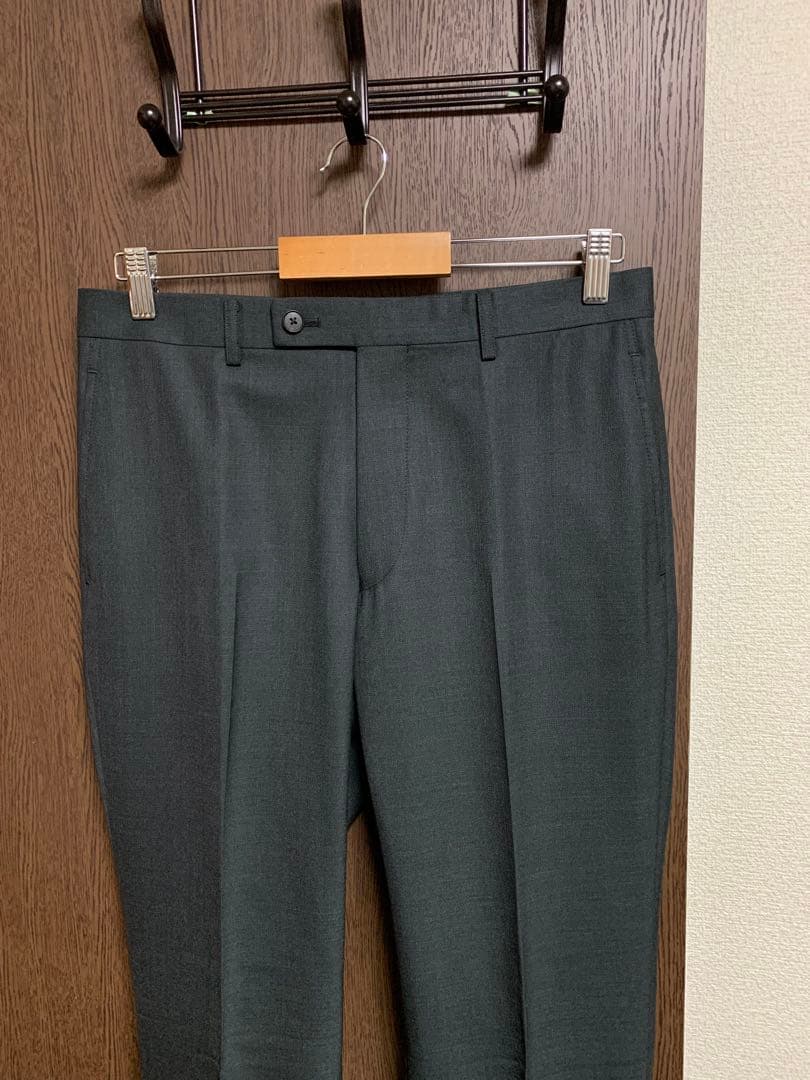 専用A5新品未使用！秋冬イタリアMARLANEウール100%3ピーススーツ！小訳