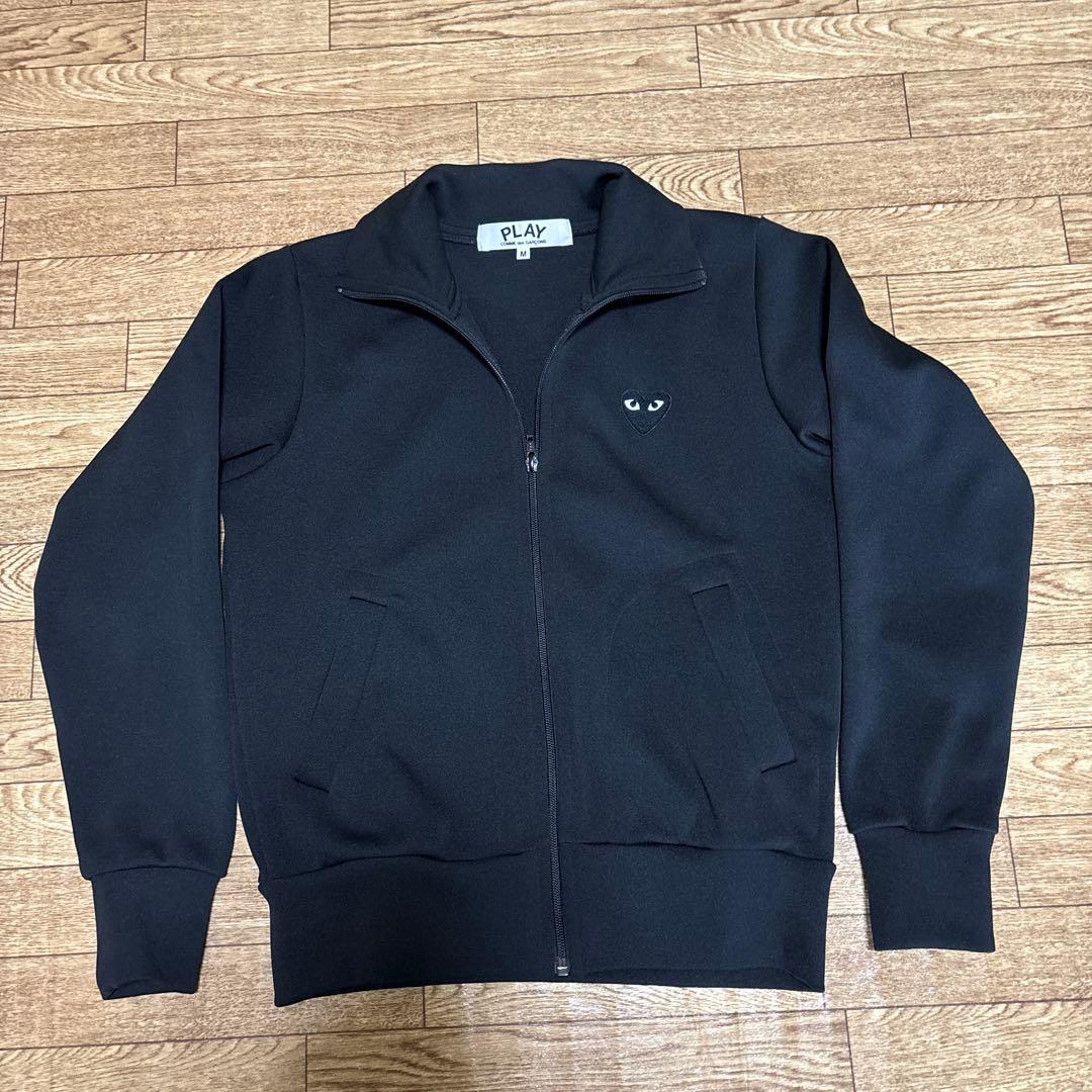 美品！PLAY ブラック パーカー