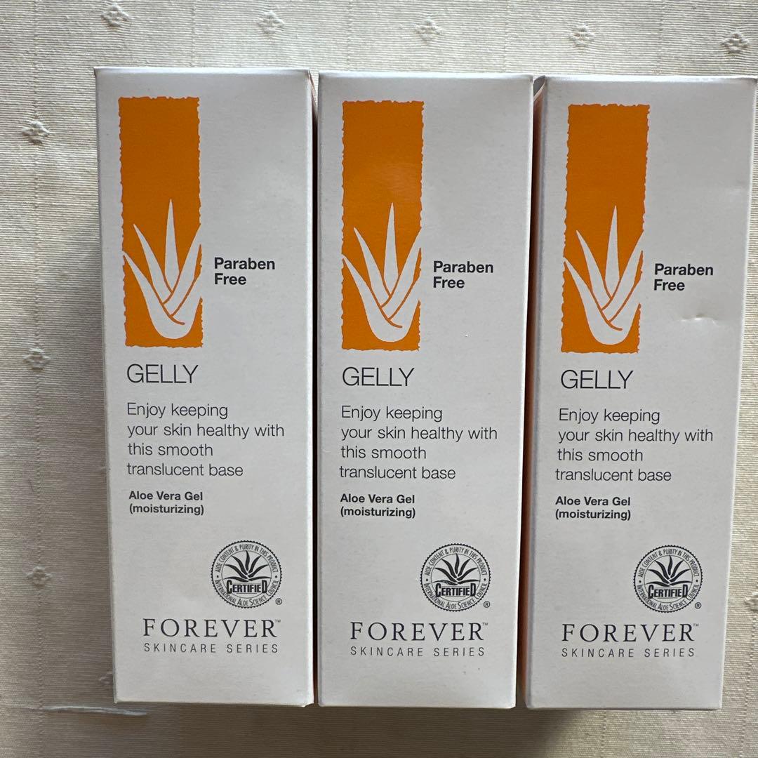 FOEVER. GELLY アロエベラ液汁　化粧水.しっとりタイプ3本