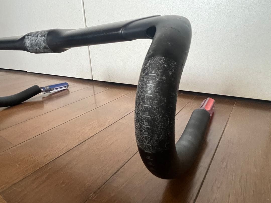 Specialized AEROFLY II 400mm カーボンエアロハンドル