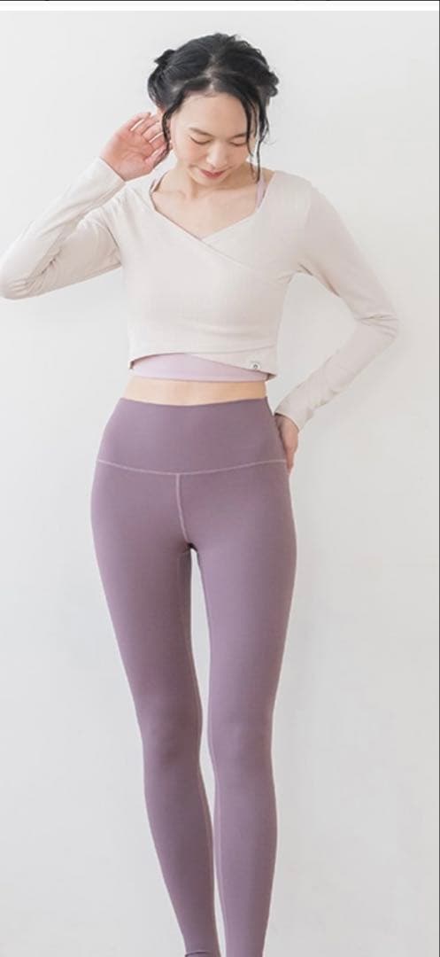 SUKALA ヨガ　ピラティス　トップス　新品　Sサイズ