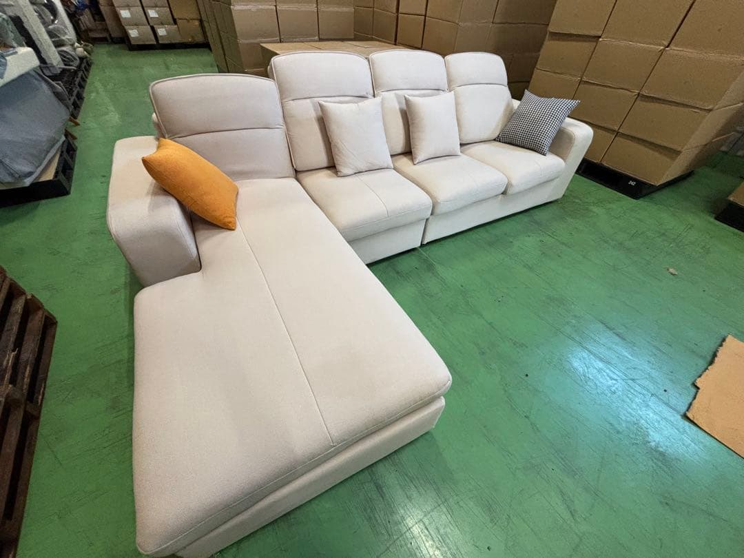 ベージュ L字型ファブリックソファ カウチ付き