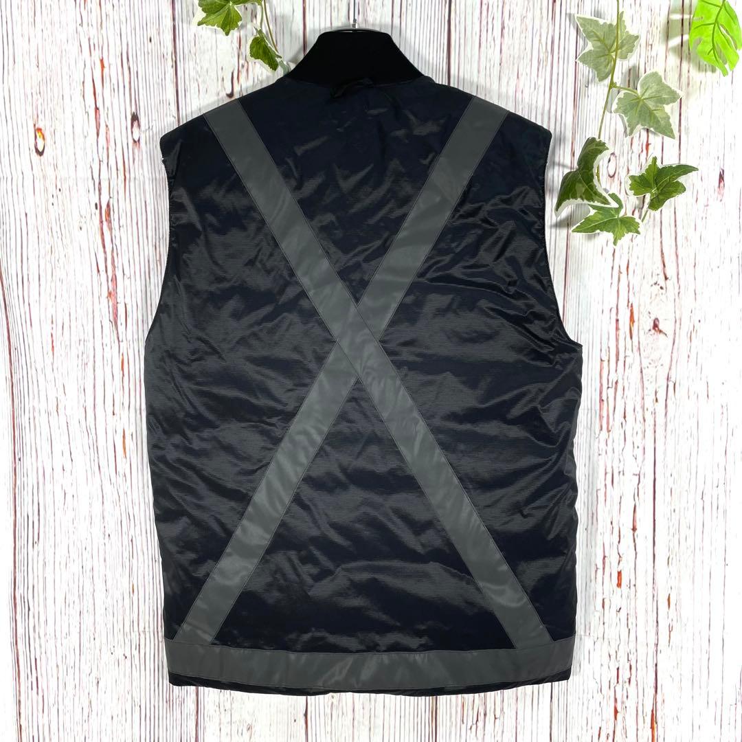 【美品】  カナダグース　ダウンベスト　 黒　ロゴ