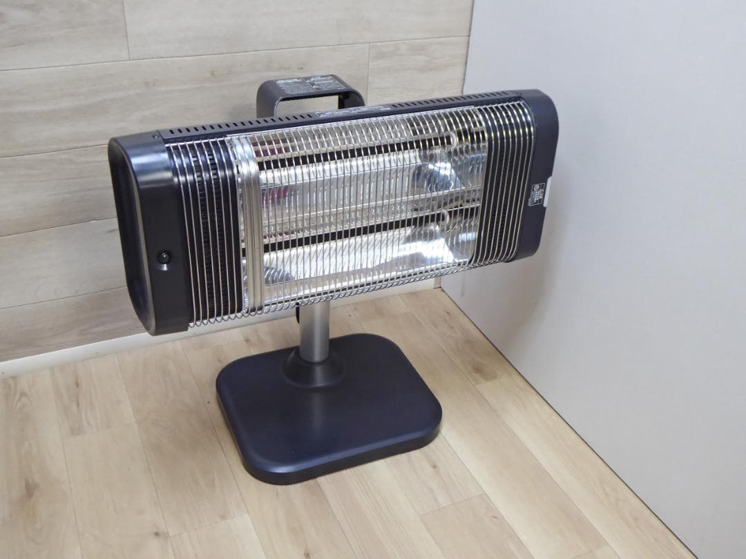 美品　コロナ DHX-1223R 遠赤外線 暖房 コアヒート 電気ヒーター