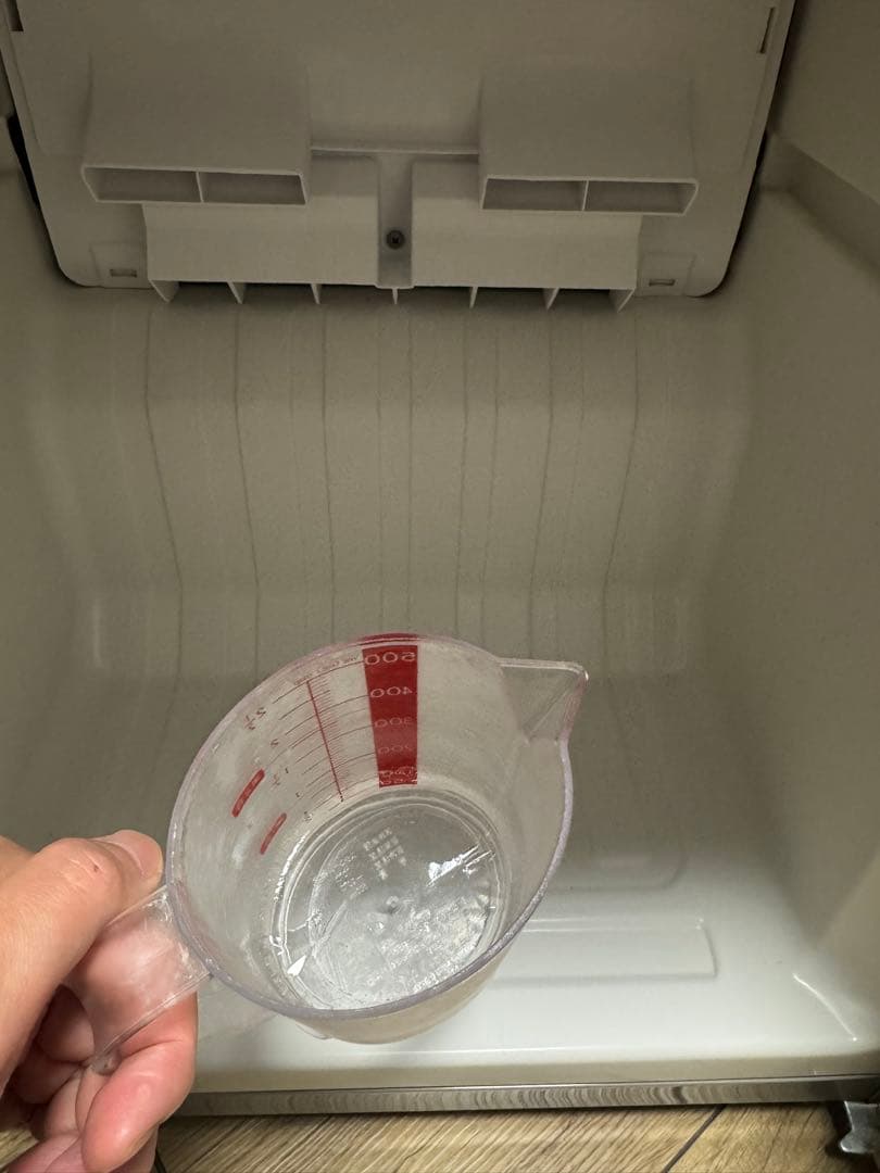 大幅値下げ！【送料込み】冷凍冷蔵庫UR-J110H 2017年製