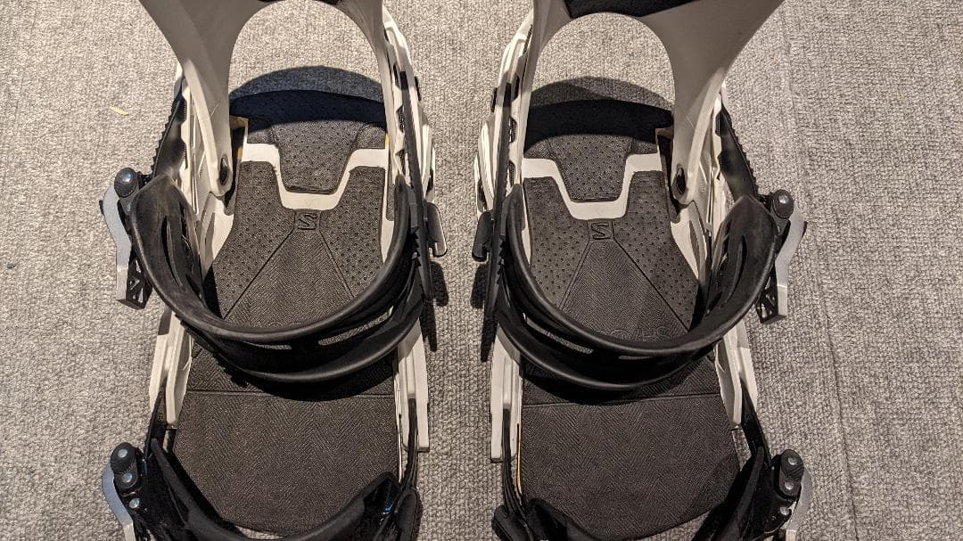 SALOMON DISTRICT BINDING 23-24モデル Mサイズ