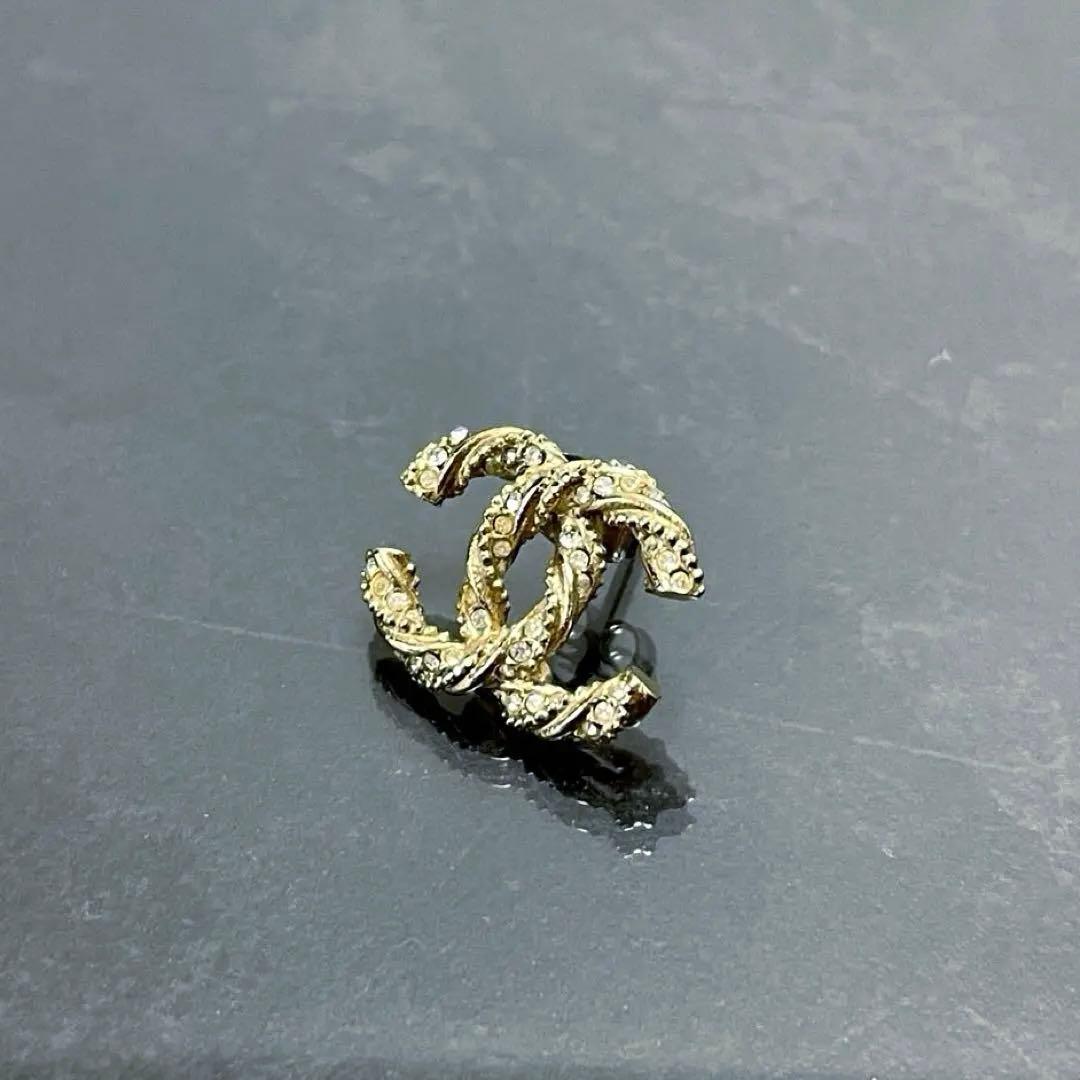 CHANEL/シャネル/ピアス/片耳/ゴールド/ねじれ/ヴィンテージ