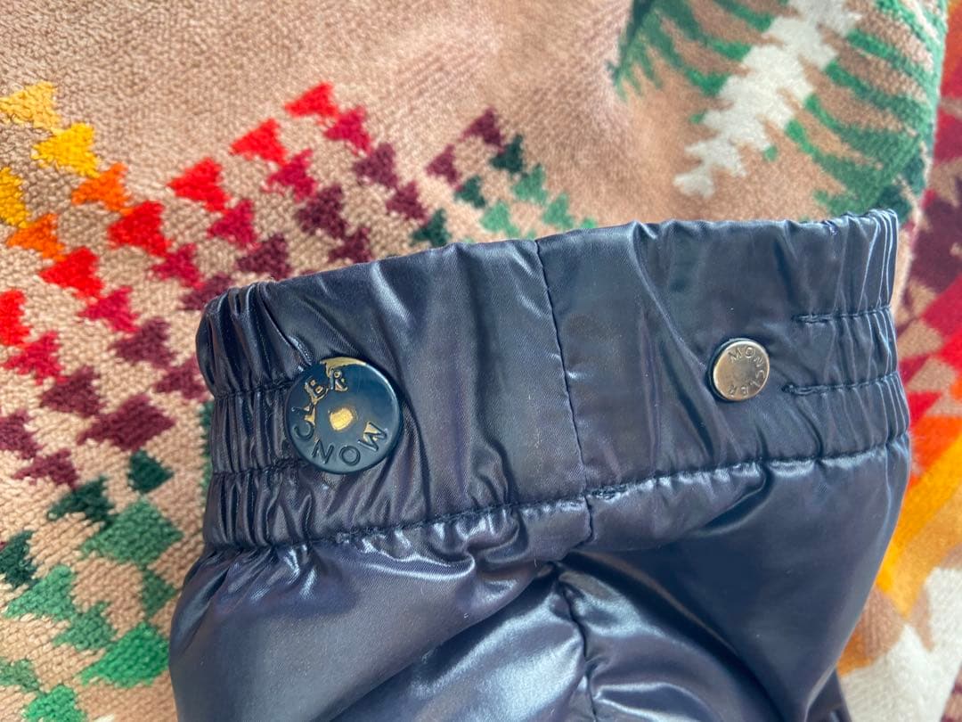 ★1月中限定値引き　モンクレール　エベレスト　廃盤　ビッグロゴ　ネイビー　L