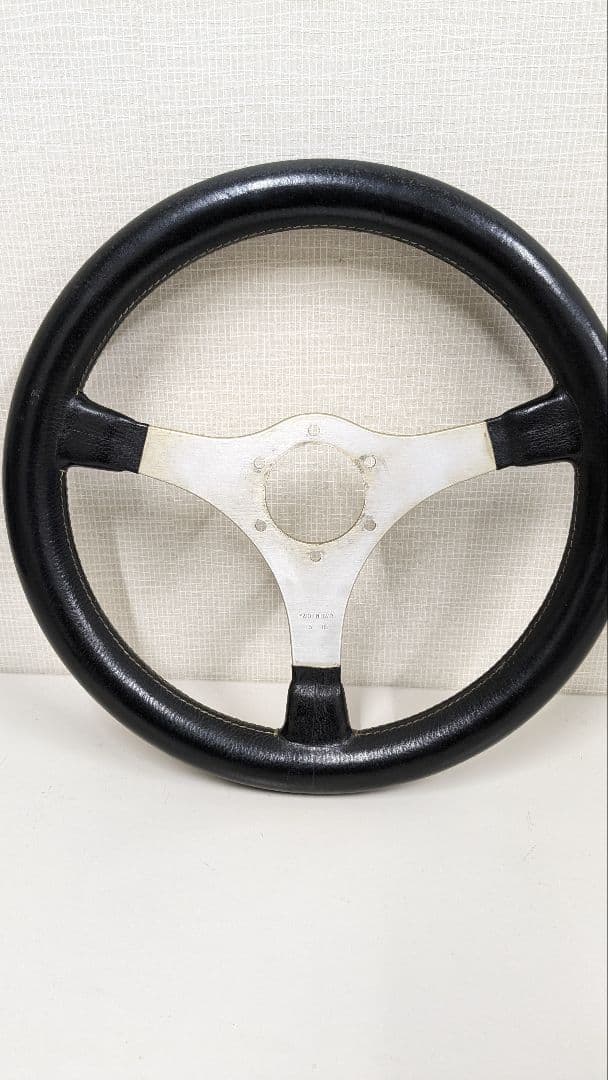 モモ　momo ジャッキースチュワート　ステアリング 旧車　約35π　当時物　太