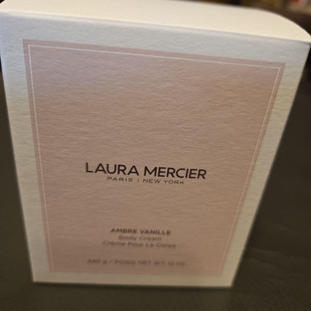 まあLAURA MERCIER AMBRE VANILLE ボディクリーム