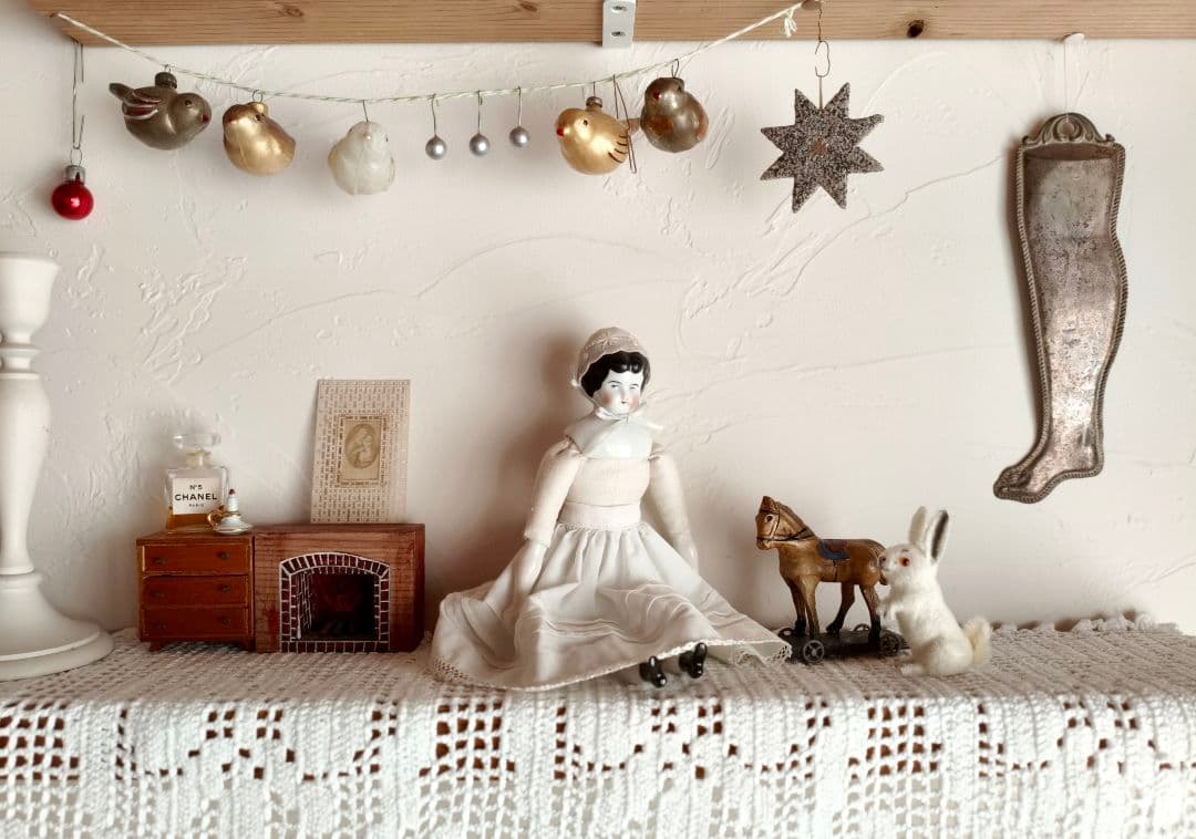 【misen2014さま】vintage ୨୧ 立ち姿の 可愛い 白ウサギさん