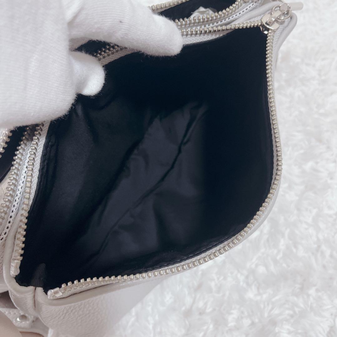 極美品✨chi.wata ボディバッグ　ウエストバッグ　ショルダー　グレー