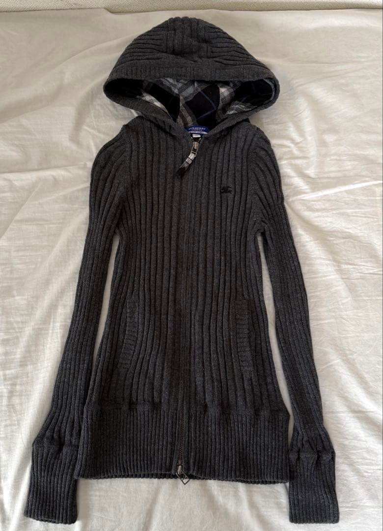 BURBERRY パーカー　y2k 平成ギャル　グランジ　ピチニット　コケット